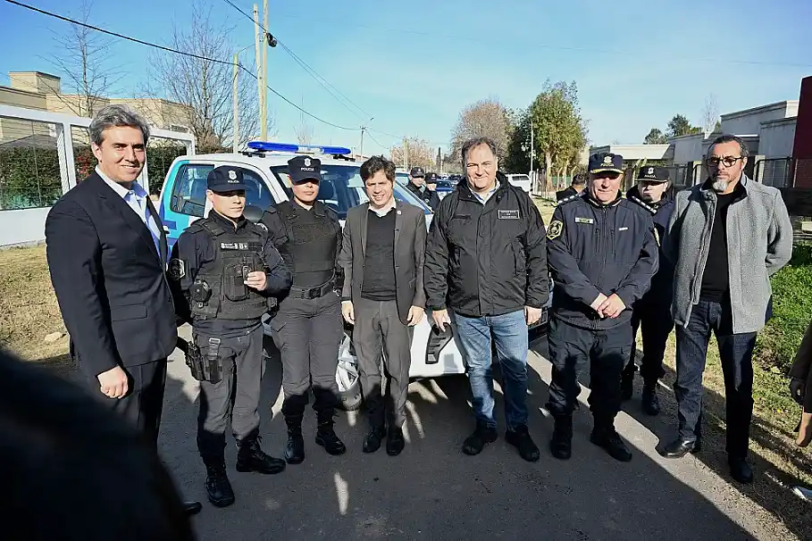 Incorporan cuatro patrulleros 0 km para reforzar la prevención del delito 1 Incorporación 4 patrulleros