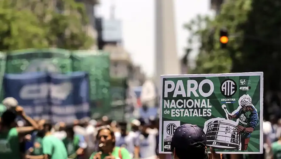 Paro de estatales complica el regreso a clases