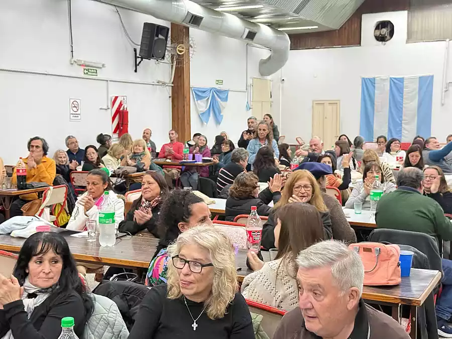 El Municipio de Luján homenajeó a las Sociedades por el Día del Fomentista 1 El Municipio de Luján homenajeó a las Sociedades por el Día del Fomentista
