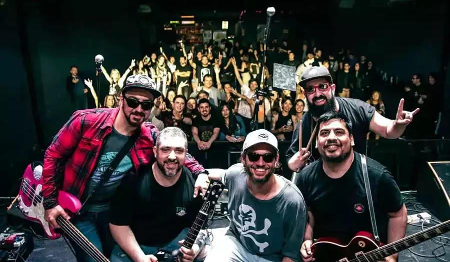 Sin Bozal adelanta su nuevo disco en la Musicoteca Municipal