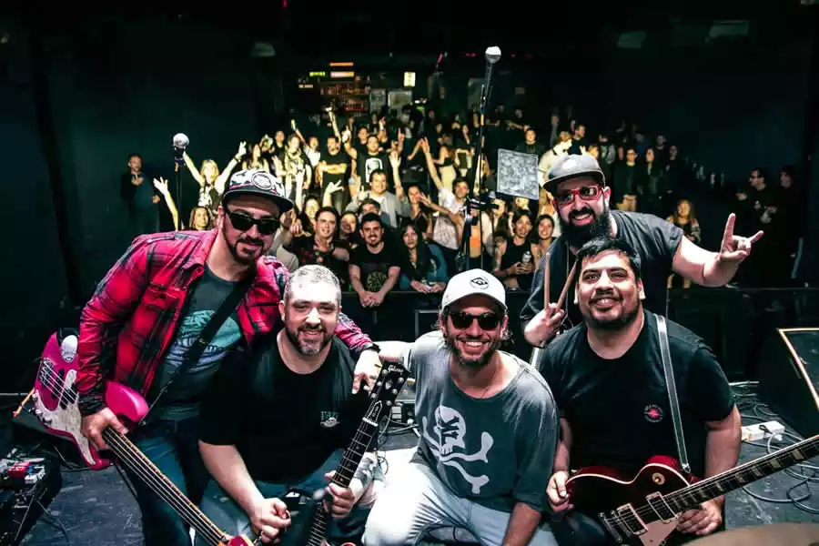 Sin Bozal adelanta su nuevo disco en la Musicoteca Municipal