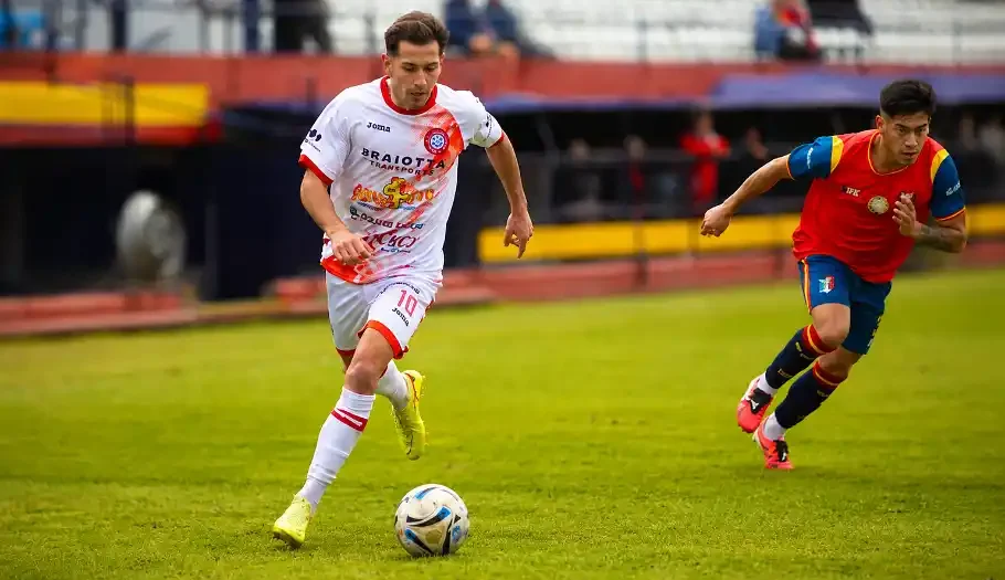 club lujan empate con español