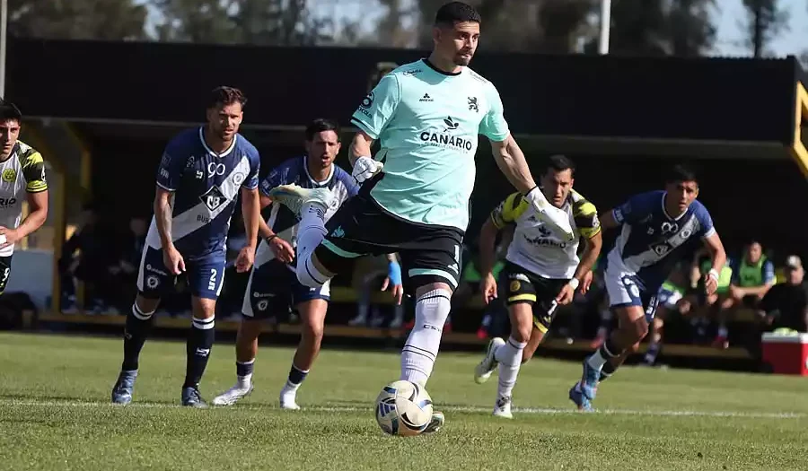 Flandria ganó una final y tomó aire