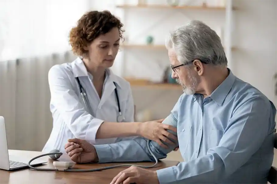 Licencia de conducir: qué cambia para mayores de 65 años 2 Licencia de conducir: qué cambia para mayores de 65 años