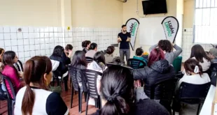 Programa Envión impulsa talleres ambientales