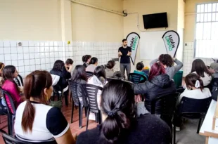 Programa Envión impulsa talleres ambientales
