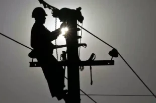Por el viento, un corte de luz afecta a varias localidades de Luján