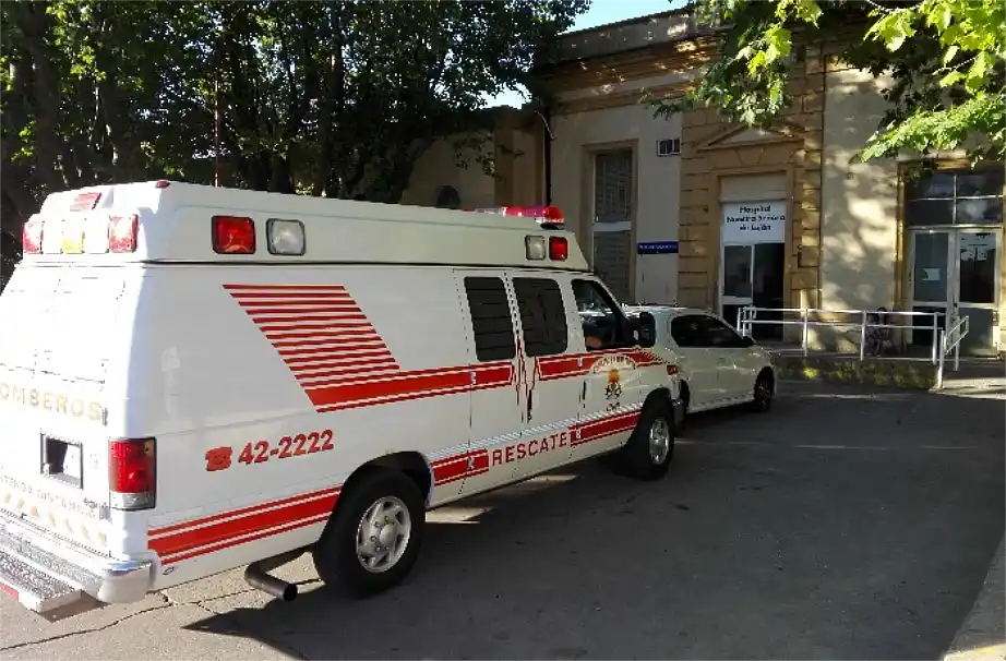 Pelea vecinal en Luján: murió una joven de 23 años 1 Bomberos Hospital