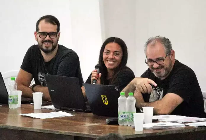 Vanina Torres nueva presidente de Flandria Vanina Torres nueva presidente de Flandria