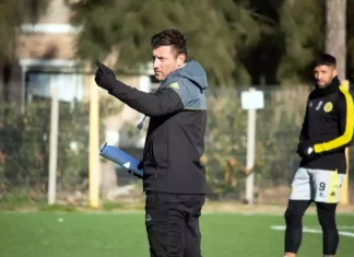 Con Técnico nuevo: Flandria quiere volver al triunfo contra Laferrere Con Técnico nuevo: Flandria quiere volver al triunfo contra Laferrere