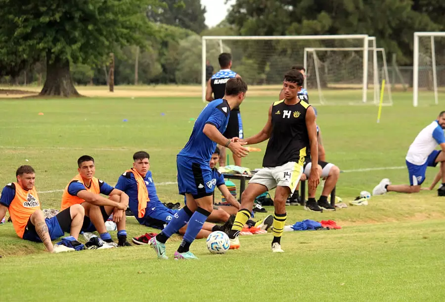 Flandria avanza en su pretemporada