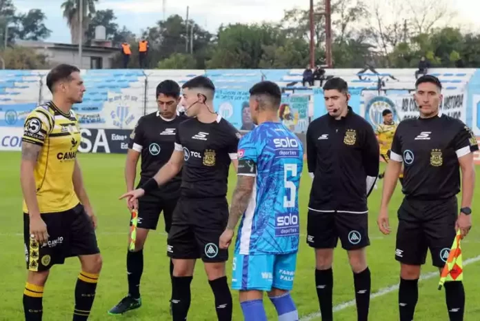 Flandria busca levantar cabeza ante Brown de Adrogué