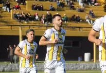 Flandria busca seguir prendido ante Brown en Adrogué Flandria busca seguir prendido ante Brown en Adrogué