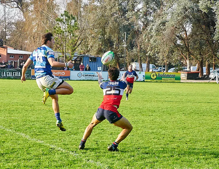 Luján vendió cara la derrota ante Liceo Naval Luján vendió cara la derrota ante Liceo Naval
