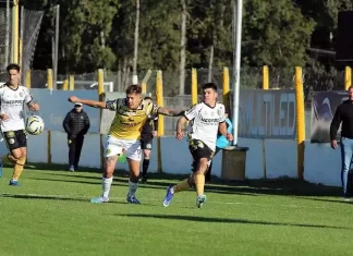 Flandria volvió a tropezar en Jáuregui y perdió frente a Comunicaciones Flandria volvió a tropezar en Jáuregui y perdió frente a Comunicaciones