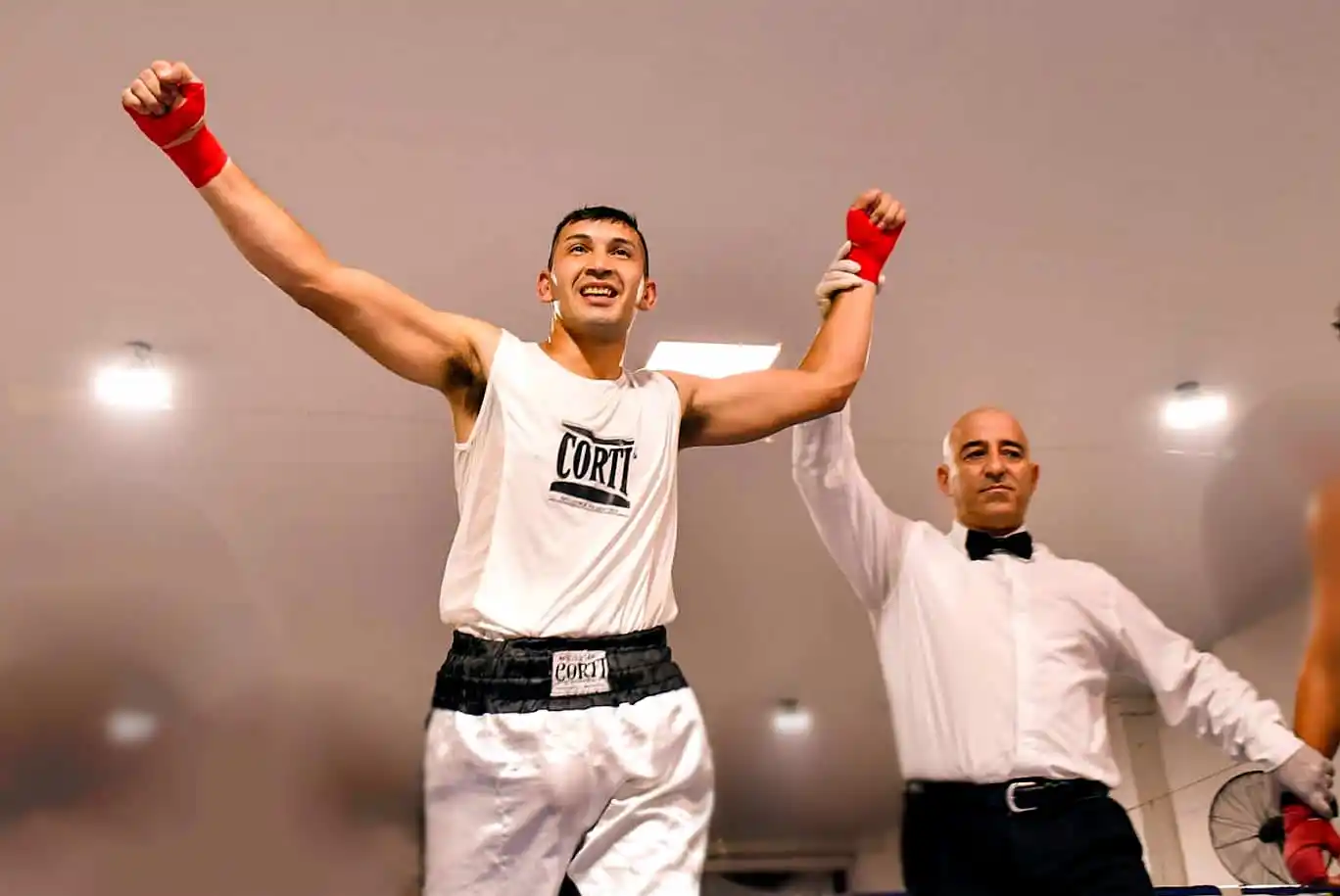 Noche de boxeo: el “Rifle” Cubas defiende su título ante el “Malevo” Ullúa boxeo