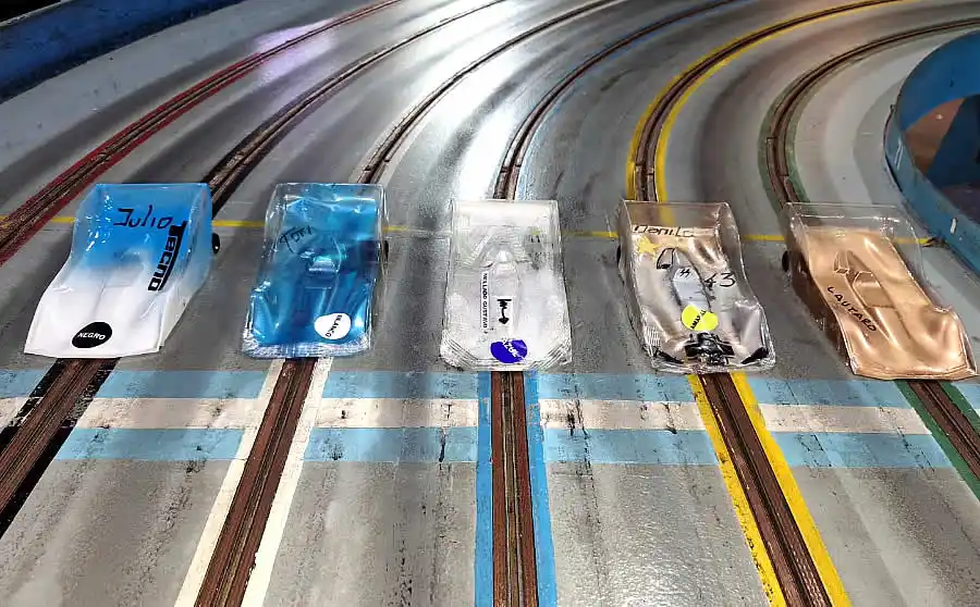 Los Etchetto dominaron la pista en una vibrante final de Sport 1/24 en ACCAL Los Etchetto dominaron la pista