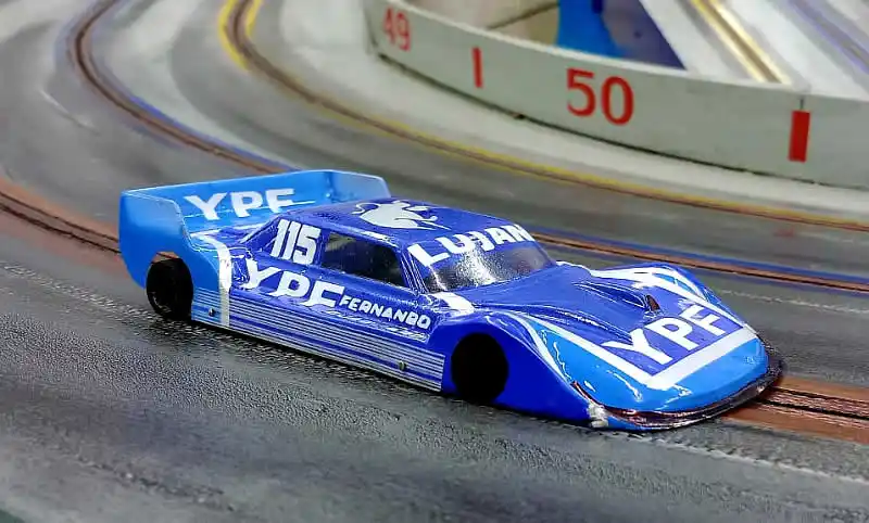 Emocionante reentré de Maxi Naranjo en el automodelismo slot lujanense automodelismo slot