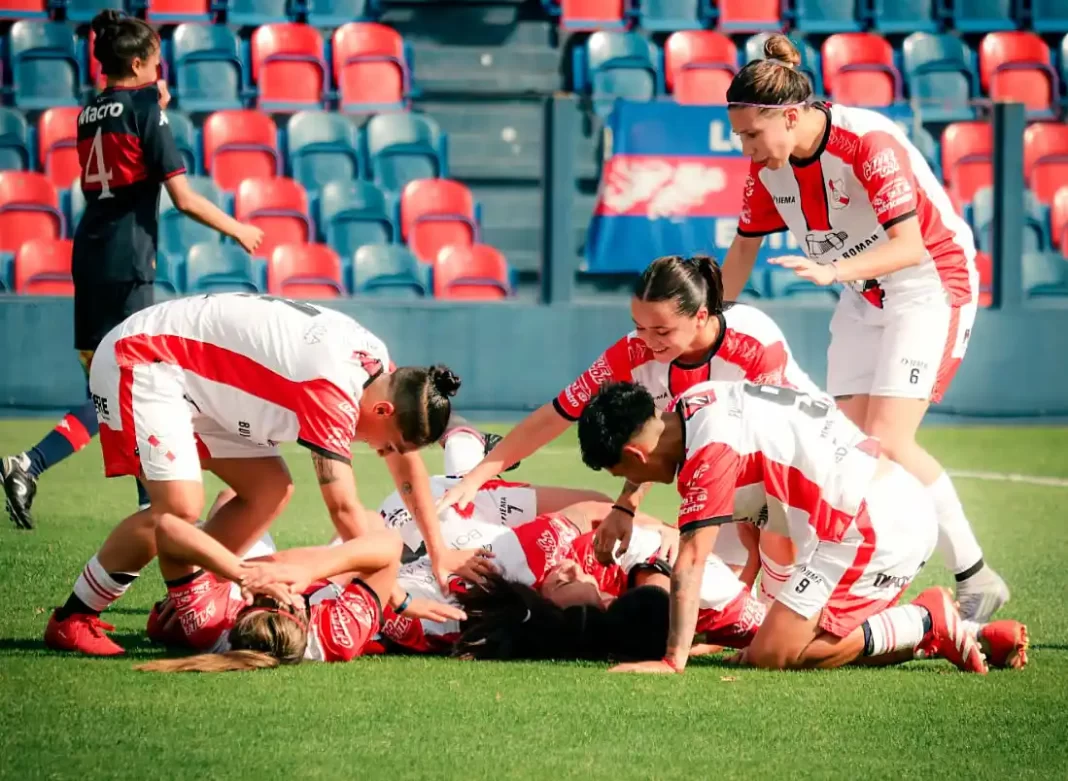 lujaneras Las Lujaneras volvieron a la Primera B