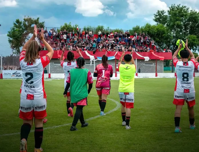 Las Lujaneras buscan el ascenso