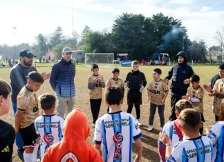 Encuentro deportivo reunió a jóvenes de distintos barrios en el Club Luján Encuentro deportivo reunió a jóvenes