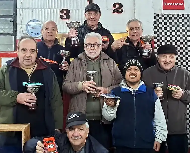 Paván ganó una final TC 1/24 ajustada y Mica quedó a menos de una vuelta 6 Pavan TC