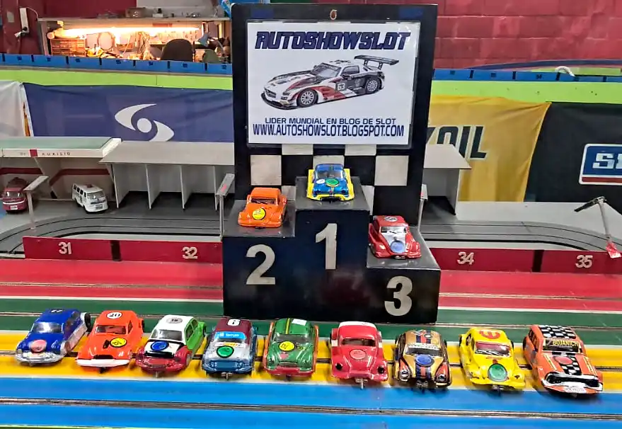 1 00 carrera 1 28 tn 8 5 Automodelismo: Pompi Halberg ganó en automodelismo