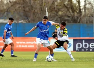 Flandria perdió ante Italiano pese a ser superior flandria italiano