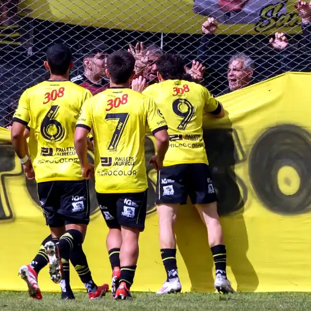 Flandria venció a CADU y sumó 3 puntos 4 Jesús Díaz