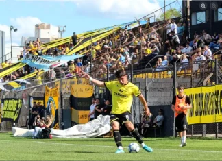 Flandria empató y dejó pasar una chance ante Comunicaciones Flandria empató y dejó pasar una chance ante Comunicaciones
